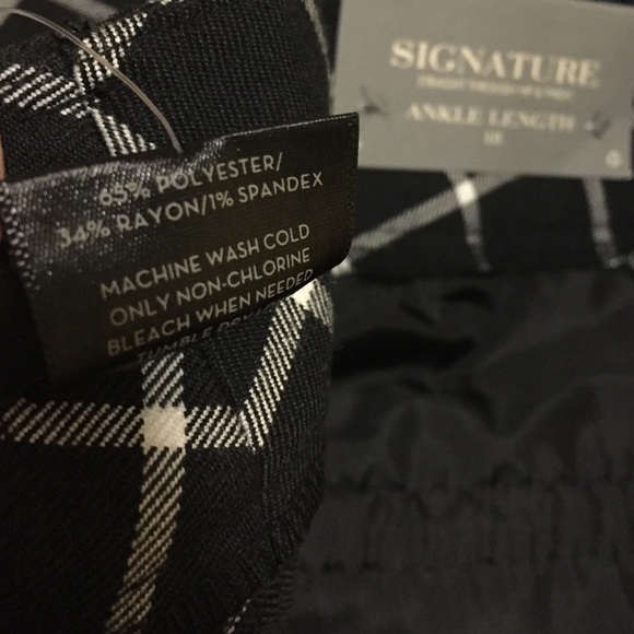 Anne Taylor Plaid Pants - Picture 3 of 3