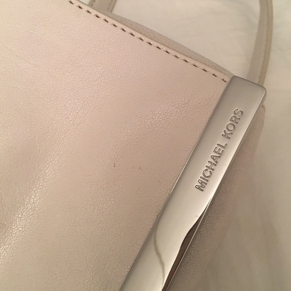 ❌traded❌MK purse - Picture 2 of 4