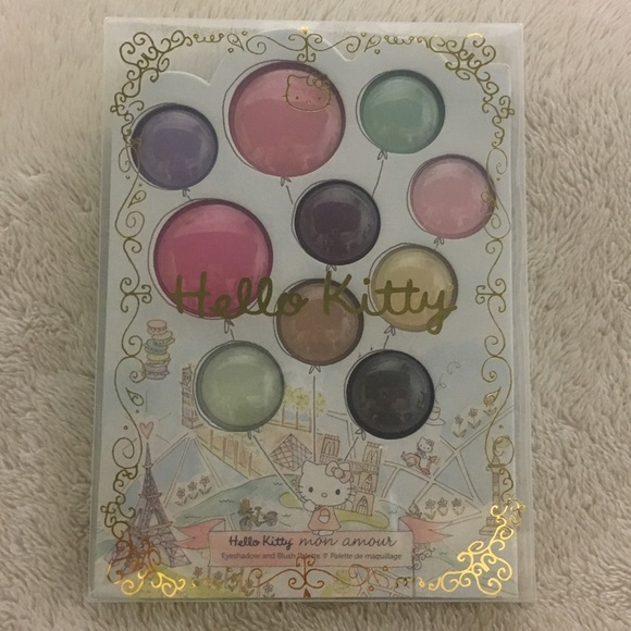 Hello Kitty Eyeshadow & Blush Pallette