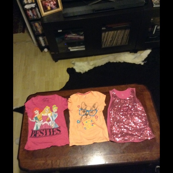 Girlie t shirts/tank tops - Picture 2 of 2
