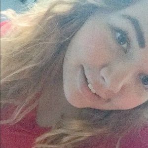 Meet your Posher, Tayler