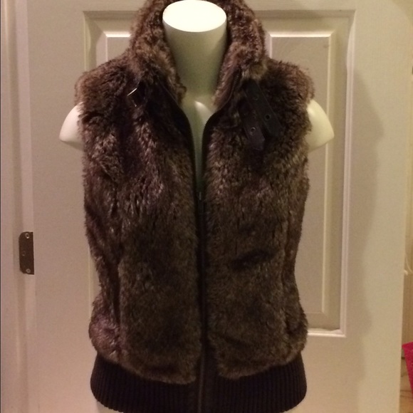 Heritage brown fur vest medium