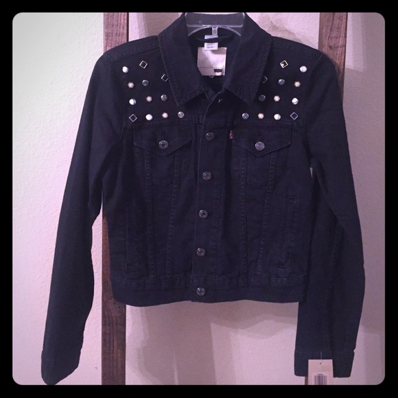 LEVI'S black Jean jacket!