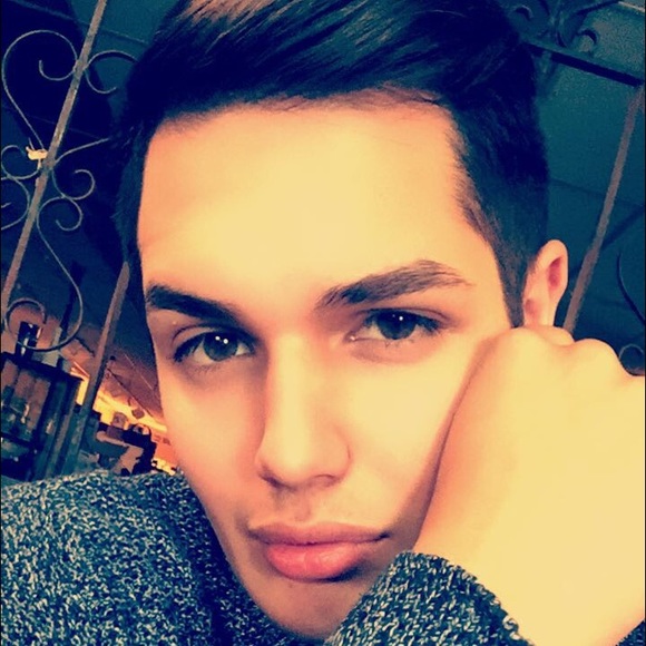 Meet your Posher, Jared