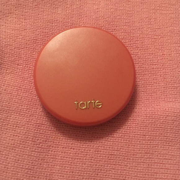 Tarte blush in "blissful"