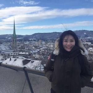 Meet your Posher, Amy