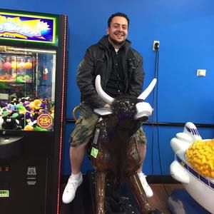 Meet your Posher, Jose