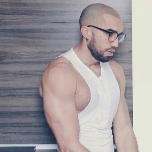 Meet your Posher, Ronald