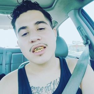 Meet your Posher, Cesar