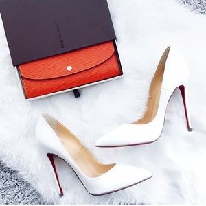 $700 NEW Christian Louboutin So Kate Patent 120mm
