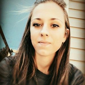 Meet your Posher, Kassandra