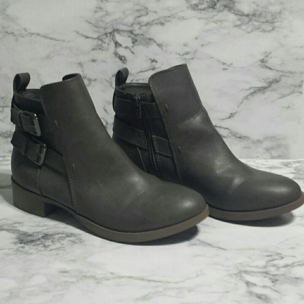 Old Navy grey moto ankle boots
