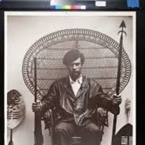 Meet your Posher, Dominique