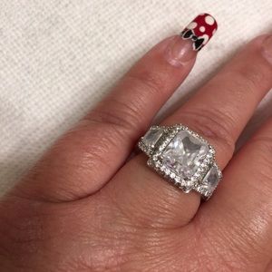Sterling Silver CZ Ring Size 8