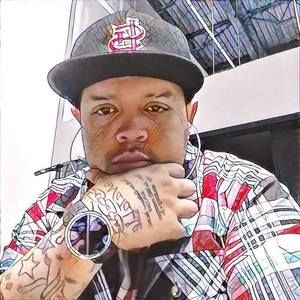 Meet your Posher, Cesar