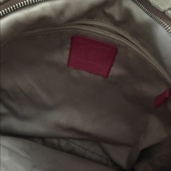 Authentic Coach purse - Picture 3 of 4