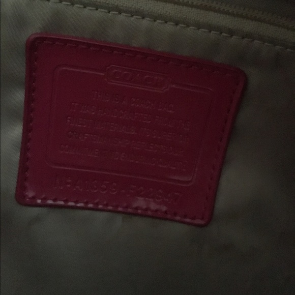 Authentic Coach purse - Picture 4 of 4