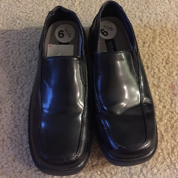 Boys/men's dress loafers