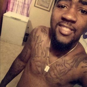 Meet your Posher, Devontae