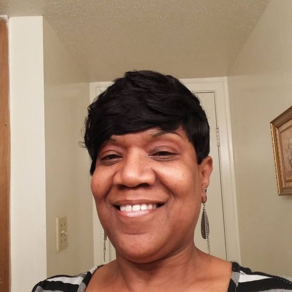 Meet your Posher, Barbara - Picture 1 of 1