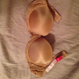 Victoria's Secret strapless push-up size 34A