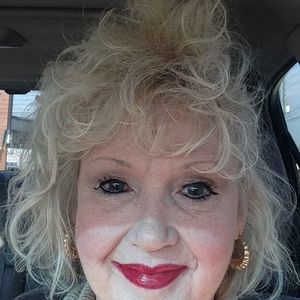 Meet your Posher, Darlene