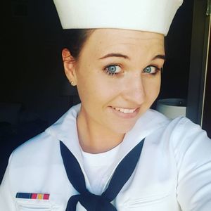 Meet your Posher, Robin