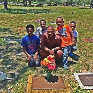 Meet your Posher, Dwayne