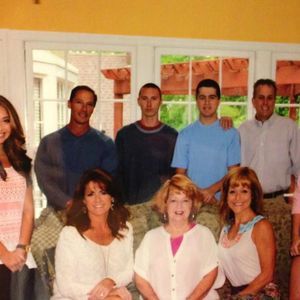 Meet your Posher, Flo