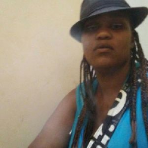 Meet your Posher, Adrienne