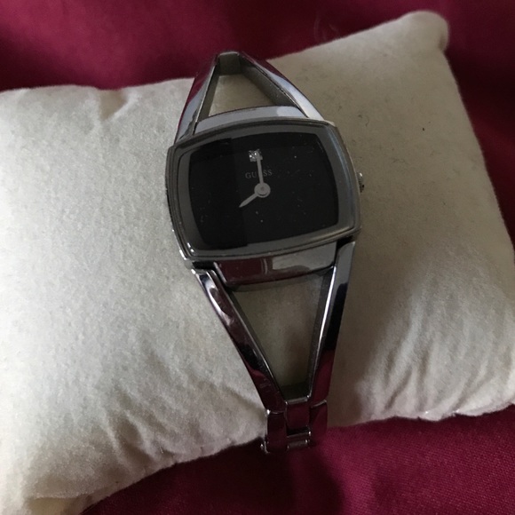 🕐 💎 Fossil watch w/ diamond. 🕣 💎Needs battery.