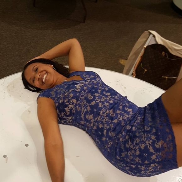 Meet your Posher, Rachel - Picture 1 of 1