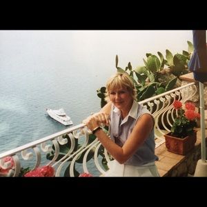 Meet your Posher, Carol