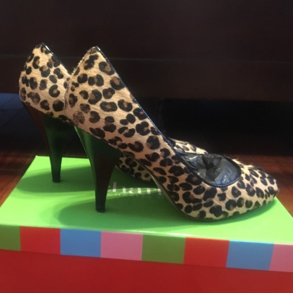 Fabulous Charles David Leopard Print peep-toe - Picture 2 of 3