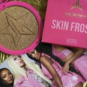 Jeffree Star Highlighter In King Tut