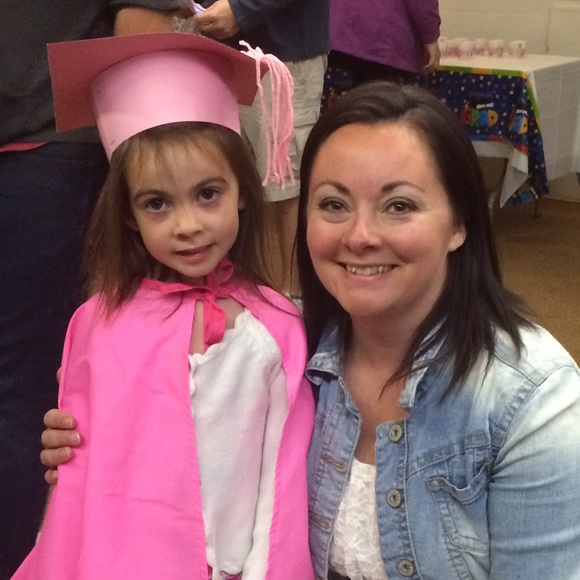 Meet your Posher, Mandie - Picture 3 of 5