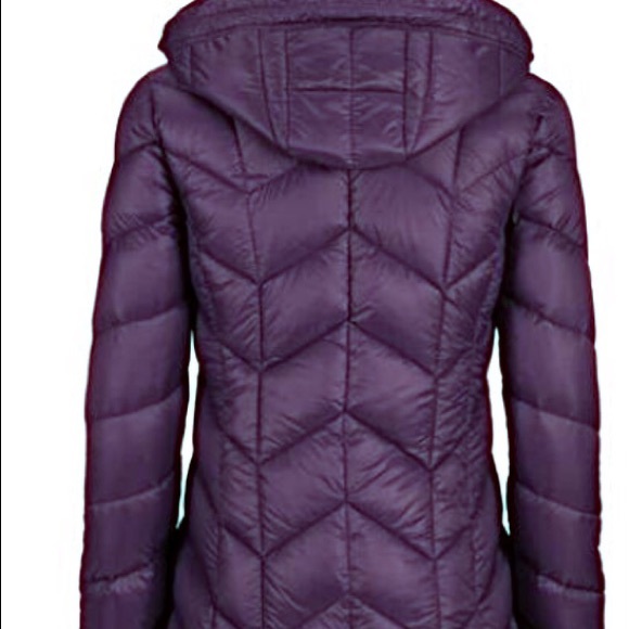 Down Jacket - Picture 2 of 4