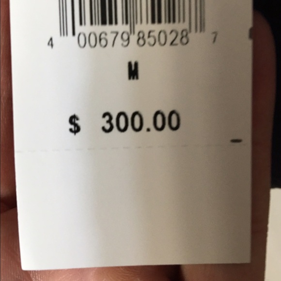 Down Jacket - Picture 4 of 4