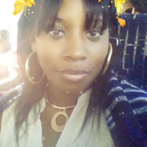 Meet your Posher, Candice