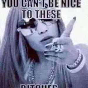 Meet your Posher, Latoya