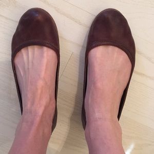 Frye Carson Leather Flat Size 9