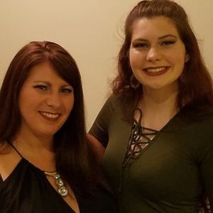 Meet your Posher, Christina