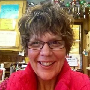 Meet your Posher, Cindy