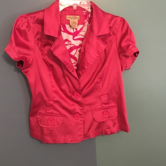 Shiny pink short waited jacket