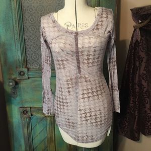 Free people sexy Henley size small