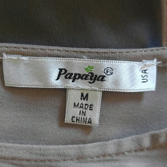 Beige romper with pockets and lace - Picture 4 of 4