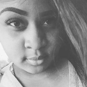 Meet your Posher, Joi