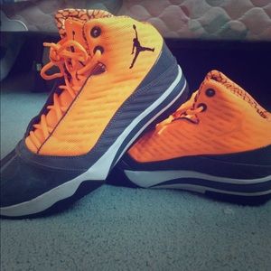 Men's Jordan shoe size 9