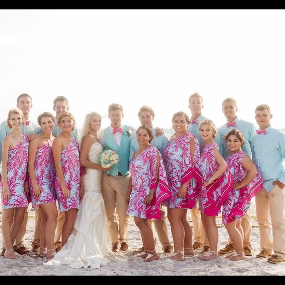 Lilly Pulitzer Bow ties - Picture 2 of 2