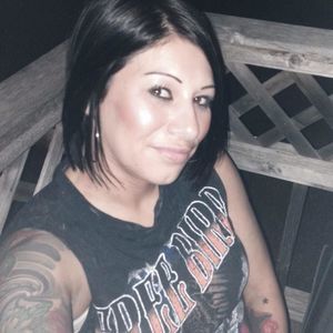 Meet your Posher, Becky